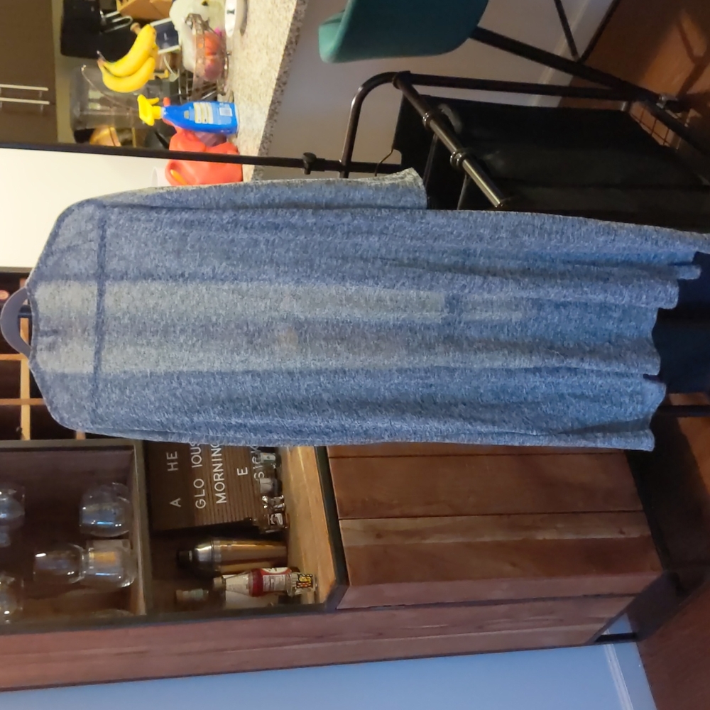 H&M Cardigan - Picture 2 of 2